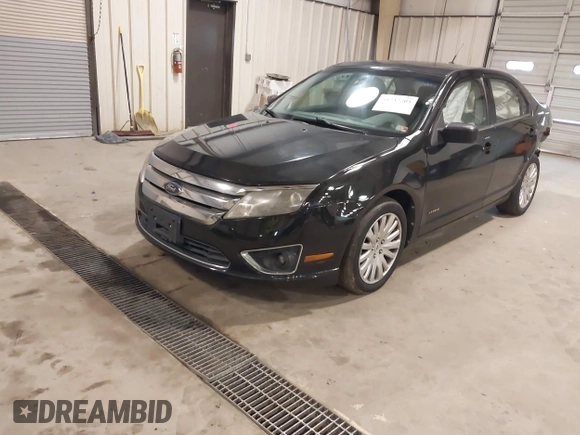 2010 Ford Fusion Hybrid with VIN 3FADP0L39AR140087, listed as a IAAI auction lot 41737705 with 118,563 mi miles. Bid and sale history available at carsss.com. Image 17.