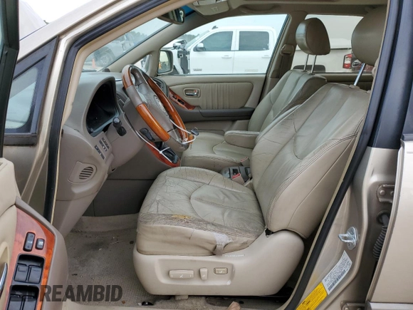 2003 Lexus RX 300 with VIN JTJGF10UX30150298, listed as a Copart auction lot 68138514 with 295,600 mi miles and Salvage Title. Bid and sale history available at carsss.com. Image 7.