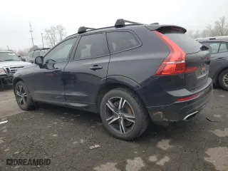 2018 Volvo XC60 R-Design with VIN YV4A22RM0J1047067, listed as a Copart auction lot 88360895 with 62,658 mi miles and Salvage Title. Bid and sale history available at carsss.com. Image 2.