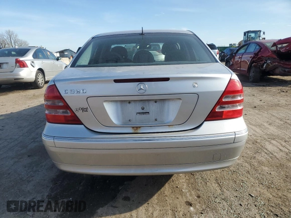 2002 Mercedes-Benz C 230/260/280/320 with VIN WDBRF64J62F199159, listed as a Copart auction lot 87456334 with 60,781 mi miles and Clean Title. Bid and sale history available at DreamBid. Image 6.