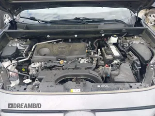 2021 Toyota RAV4 LE z VIN 2T3H1RFV5MC155993, wystawiony jako IAAI lot #42259037 z przebiegiem 79 719 mil mil oraz . Historia ofert i sprzedaży dostępna na DreamBid. Obrazek 10.