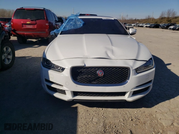 2019 Jaguar XE 25t Premium with VIN SAJAJ4FX1KCP45503, listed as a Copart auction lot 67209512 with 25,074 mi miles. Bid and sale history available at carsss.com. Image 5.