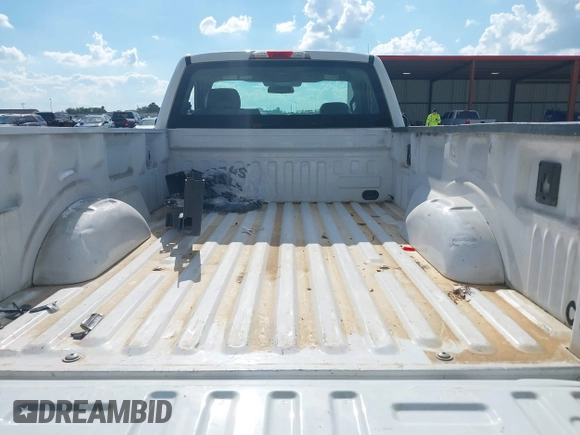 2016 Ford F-150 XL with VIN 1FTMF1CP6GKD46583, listed as a IAAI auction lot 42226353 with 89,890 mi miles and . Bid and sale history available at DreamBid. Image 18.