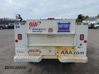2017 Chevrolet Silverado 3500HD with VIN 1GC0KYEG4HZ401007, listed as a IAAI auction lot 41629647 with 210,431 mi miles and . Bid and sale history available at DreamBid. Image 16.