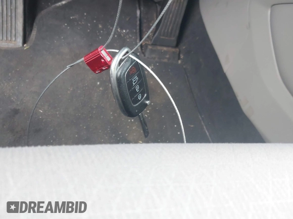 2017 Hyundai Tucson SE with VIN KM8J3CA44HU585714, listed as a IAAI auction lot 42097980 with 96,483 mi miles. Bid and sale history available at carsss.com. Image 11.
