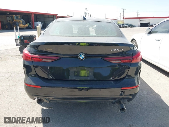 2021 BMW 2 Series 228i xDrive z VIN WBA73AK00M7H55073, wystawiony jako IAAI lot #42863620 z przebiegiem Nie podano mil oraz . Historia ofert i sprzedaży dostępna na DreamBid. Obrazek 15.