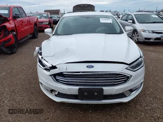 2017 Ford Fusion SE with VIN 3FA6P0HD9HR140417, listed as a IAAI auction lot 41942047 with 113,915 mi miles. Bid and sale history available at carsss.com. Image 12.