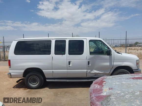 2014 Ford Econoline Passenger XL with VIN 1FBNE3BL8EDA14636, listed as a IAAI auction lot 42652318 with 120,829 mi miles and . Bid and sale history available at DreamBid. Image 13.