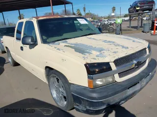 2003 Chevrolet Silverado 1500 LT with VIN 2GCEC19T831133145, listed as a IAAI auction lot 41484184 with 136,153 mi miles. Bid and sale history available at carsss.com. Image 1.