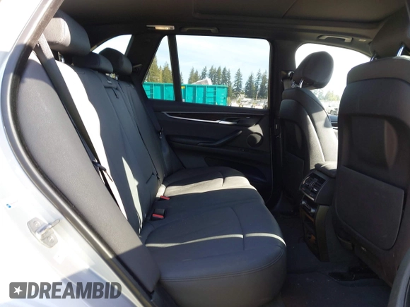2018 BMW X5 xDrive35i with VIN 5UXKR0C52JL073889, listed as a IAAI auction lot 42035042 with 36,564 mi miles. Bid and sale history available at carsss.com. Image 8.