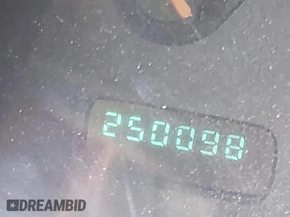 2001 Dodge Durango z VIN 1B4HS28N21F628307, wystawiony jako IAAI lot #42413604 z przebiegiem 250 098 mil mil oraz . Historia ofert i sprzedaży dostępna na DreamBid. Obrazek 7.