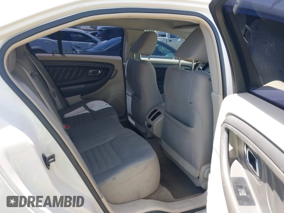 2011 Ford Taurus SE with VIN 1FAHP2DW1BG165371, listed as a IAAI auction lot 42164608 with 186,485 mi miles. Bid and sale history available at carsss.com. Image 8.