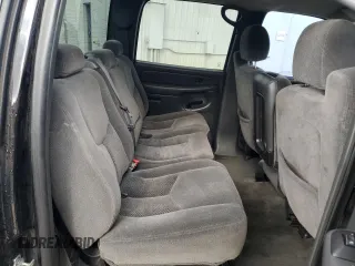 2005 Chevrolet Silverado 1500 LS with VIN 2GCEC13T551223784, listed as a Copart auction lot 51628235 with 131,773 mi miles and Salvage Title. Bid and sale history available at DreamBid. Image 10.