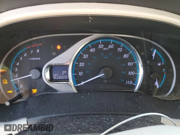 2014 Toyota Sienna Limited with VIN 5TDDK3DC0ES081720, listed as a Copart auction lot 63143875 with 213,928 mi miles and Clean title. Bid and sale history available at DreamBid. Image 9.