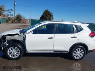 2017 Nissan Rogue SL with VIN 5N1AT2MV0HC890986, listed as a IAAI auction lot 41554821 with 102,481 mi miles. Bid and sale history available at carsss.com. Image 15.