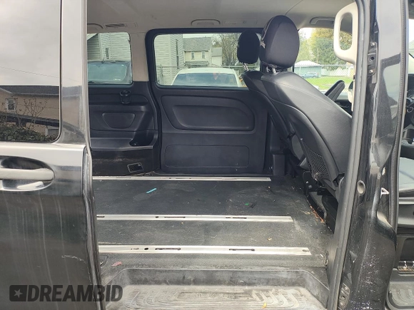 2018 Mercedes-Benz Metris Passenger with VIN WD4PG2EE3J3414745, listed as a Copart auction lot 54198235 with 159,046 mi miles and Clean title. Bid and sale history available at DreamBid. Image 6.