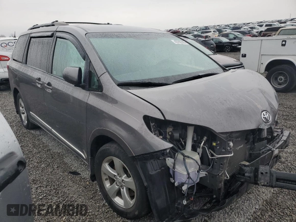 2017 Toyota Sienna LE Auto Access Seat with VIN 5TDKZ3DC4HS856642, listed as a Copart auction lot 43782355 with Not Provided miles and Salvage Title. Bid and sale history available at DreamBid. Image 4.