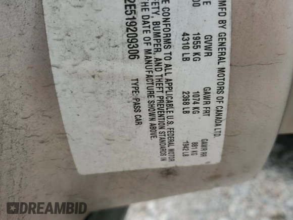 2001 Chevrolet Monte Carlo LS z VIN 2G1WW12E519209306, wystawiony jako Copart lot #74238624 z przebiegiem 208 918 mil mil oraz Szkoda całkowita • Salvage title. Historia ofert i sprzedaży dostępna na DreamBid. Obrazek 13.