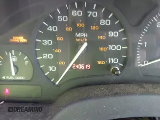 2000 Saturn SL z VIN 1G8ZF5280YZ108657, wystawiony jako IAAI lot #42414854 z przebiegiem 240 619 mil mil oraz . Historia ofert i sprzedaży dostępna na DreamBid. Obrazek 7.
