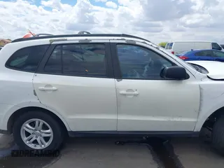 2010 Hyundai Santa Fe GLS z VIN 5NMSG3AB4AH336922, wystawiony jako IAAI lot #42196185 z przebiegiem 219 427 mil mil oraz . Historia ofert i sprzedaży dostępna na DreamBid. Obrazek 13.