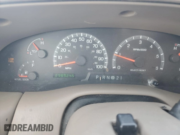 2000 Ford F-150 XL with VIN 1FTRX18L0YNB65908, listed as a Copart auction lot 54797585 with 298,924 mi miles and Clean title. Bid and sale history available at DreamBid. Image 9.