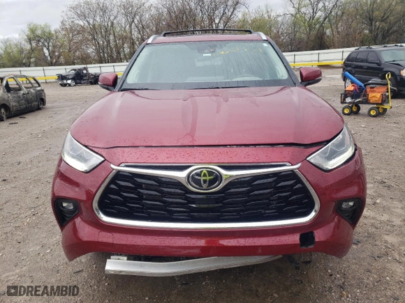 2023 Toyota Highlander L with VIN 5TDKDRAH8PS045684, listed as a Copart auction lot 51069795 with 8,138 mi miles and Salvage Title. Bid and sale history available at carsss.com. Image 5.