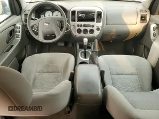 2005 Ford Escape XLT with VIN 1FMYU93Z35KC52175, listed as a Copart auction lot 71214694 with 125,278 mi miles and Salvage Title. Bid and sale history available at carsss.com. Image 8.
