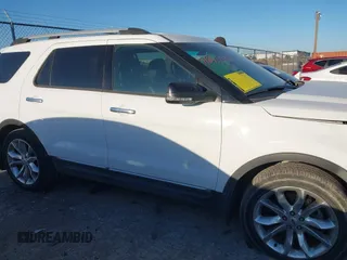 2015 Ford Explorer XLT with VIN 1FM5K7D89FGB18410, listed as a IAAI auction lot 41840998 with 132,968 mi miles and . Bid and sale history available at carsss.com. Image 13.