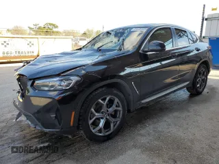 2024 BMW X4 xDrive30i with VIN 5UX33DT08R9V55986, listed as a Copart auction lot 46994695 with 32,122 mi miles and Non Repairable. Bid and sale history available at carsss.com. Image 1.