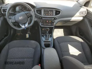 2018 Hyundai Ioniq Blue z VIN KMHC65LC2JU100864, wystawiony jako Copart lot #52219505 z przebiegiem 72 044 mil mil oraz Szkoda całkowita • Salvage title. Historia ofert i sprzedaży dostępna na DreamBid. Obrazek 8.