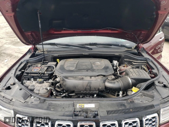 2020 Jeep Grand Cherokee Overland with VIN 1C4RJFCG9LC197270, listed as a Copart auction lot 53049795 with 29,437 mi miles and Salvage Title. Bid and sale history available at DreamBid. Image 12.