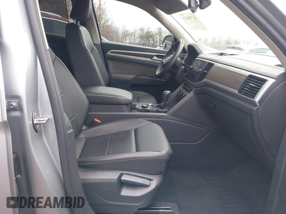 2023 Volkswagen Atlas SE с VIN 1V2KP2CA3PC526960, выставлен на аукционе IAAI как лот 41728525 с пробегом 40 767 миль миль и . История ставок и продаж доступна на DreamBid. Изображение 5.