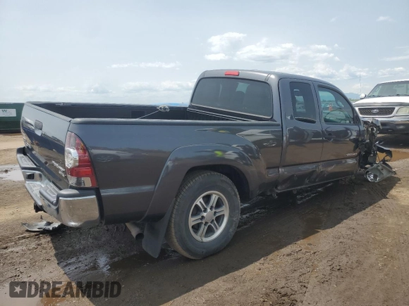 2011 Toyota Tacoma z VIN 5TFTX4GN1BX004490, wystawiony jako Copart lot #59059015 z przebiegiem 171 268 mil mil oraz Szkoda całkowita • Salvage title. Historia ofert i sprzedaży dostępna na DreamBid. Obrazek 3.