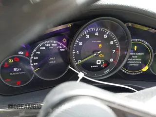 2018 Porsche Panamera 4 E-Hybrid with VIN WP0AE2A74JL130540, listed as a IAAI auction lot 42078444 with 65,981 mi miles and . Bid and sale history available at DreamBid. Image 7.