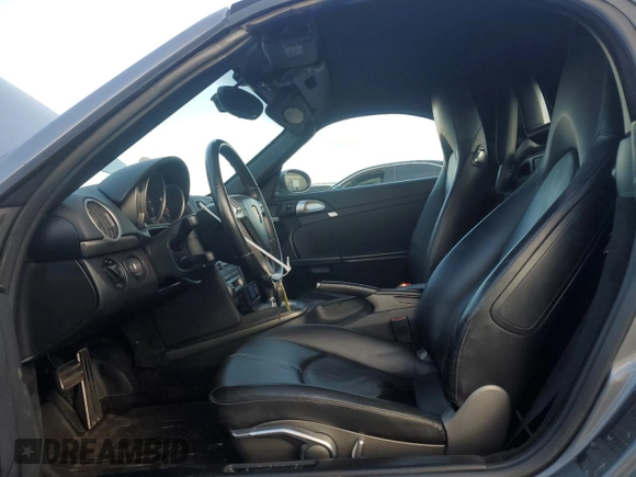 2005 Porsche Boxster с VIN WP0CA298X5U712093, выставлен на аукционе Copart как лот 82109144 с пробегом 138 144 миль миль и Списание • Salvage title. История ставок и продаж доступна на DreamBid. Изображение 7.
