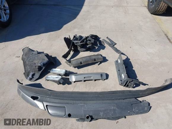 2021 Ford Expedition Max Limited с VIN 1FMJK1KT3MEA25300, выставлен на аукционе IAAI как лот 41402546 с пробегом 62 708 миль миль и . История ставок и продаж доступна на DreamBid. Изображение 12.