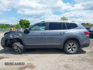 2018 Volkswagen Atlas SE с VIN 1V2CP2CA2JC593755, выставлен на аукционе IAAI как лот 42381332 с пробегом 62 664 миль миль и . История ставок и продаж доступна на DreamBid. Изображение 14.