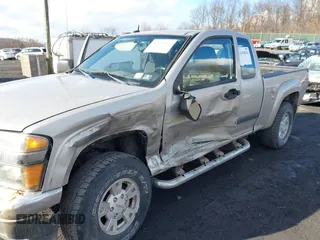 2008 GMC Canyon SLE1 with VIN 1GTDT39E488212065, listed as a IAAI auction lot 41499542 with 101,320 mi miles. Bid and sale history available at carsss.com. Image 6.