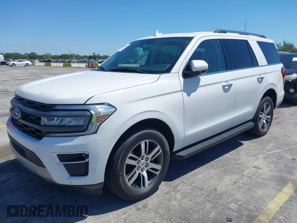 2024 Ford Expedition Limited with VIN 1FMJU1K85REA10326, listed as a IAAI auction lot 42039369 with 2,006 mi miles. Bid and sale history available at carsss.com. Image 17.