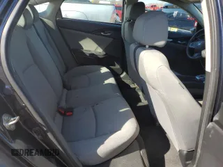 2017 Honda Civic LX z VIN 19XFC2F52HE054287, wystawiony jako Copart lot #46635745 z przebiegiem 67 424 mil mil oraz Nie do naprawy • Non repairable. Historia ofert i sprzedaży dostępna na DreamBid. Obrazek 10.