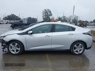 2018 Chevrolet Volt LT with VIN 1G1RC6S53JU151671, listed as a IAAI auction lot 41591730 with 96,119 mi miles. Bid and sale history available at carsss.com. Image 15.