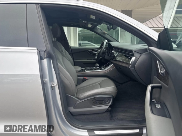 2019 Audi Q8 Premium Plus with VIN WA1BVAF19KD030815, listed as a IAAI auction lot 42471759 with 121,239 mi miles and . Bid and sale history available at DreamBid. Image 5.