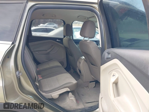 2013 Ford Escape SE with VIN 1FMCU9GX1DUB69236, listed as a IAAI auction lot 41575494 with 122,075 mi miles and . Bid and sale history available at DreamBid. Image 8.