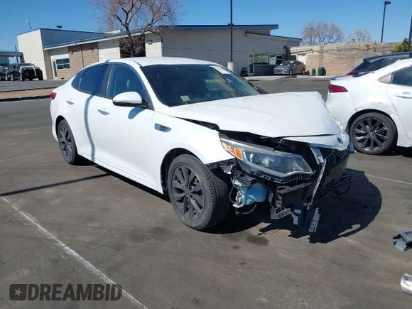 2018 Kia Optima LX with VIN 5XXGT4L37JG266313, listed as a IAAI auction lot 41662782 with Not Provided miles and . Bid and sale history available at carsss.com. Image 1.