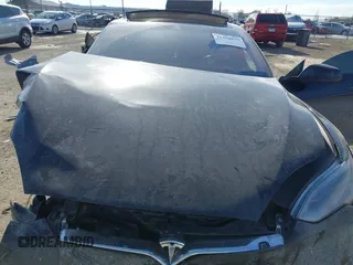 2016 Tesla Model S 90D with VIN 5YJSA1E42GF143731, listed as a IAAI auction lot 41394839 with Not provided miles and . Bid and sale history available at DreamBid. Image 10.