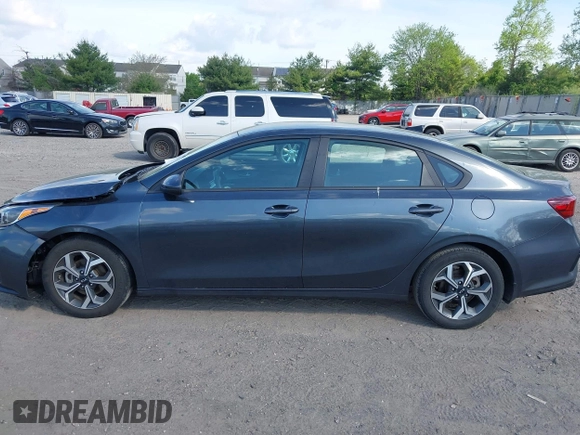 2021 Kia Forte LXS z VIN 3KPF24AD4ME326202, wystawiony jako IAAI lot #42160610 z przebiegiem 63 901 mil mil oraz . Historia ofert i sprzedaży dostępna na DreamBid. Obrazek 15.