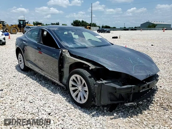 2017 Tesla Model S 60 with VIN 5YJSA1E15HF223354, listed as a Copart auction lot 60064725 with 60,403 mi miles and Salvage title. Bid and sale history available at DreamBid. Image 14.