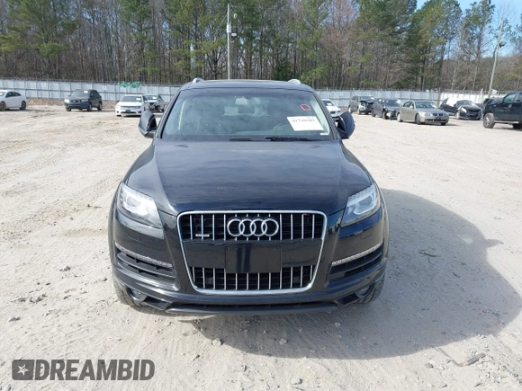 2013 Audi Q7 3.0T Premium Plus with VIN WA1LGAFE1DD002592, listed as a IAAI auction lot 41710303 with 160,696 mi miles. Bid and sale history available at carsss.com. Image 6.