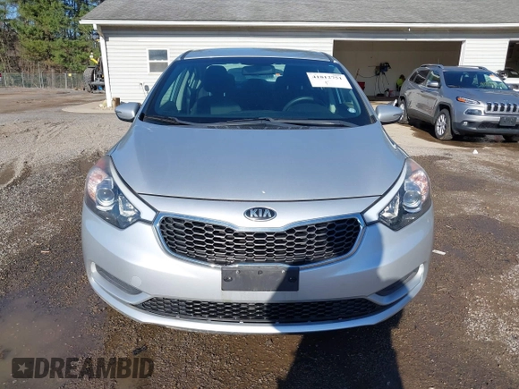2016 Kia Forte LX with VIN KNAFX4A66G5471080, listed as a IAAI auction lot 41812751 with 57,686 mi miles. Bid and sale history available at carsss.com. Image 12.