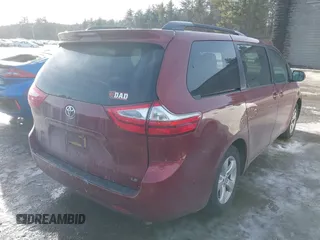 2017 Toyota Sienna LE Auto Access Seat with VIN 5TDKZ3DC7HS863682, listed as a IAAI auction lot 41488878 with 134,733 mi miles. Bid and sale history available at carsss.com. Image 4.